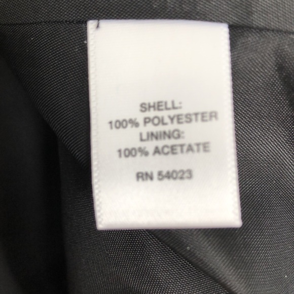 Banana Republic - Black pleated skirt with shine - size 10 - Picture 8 of 8